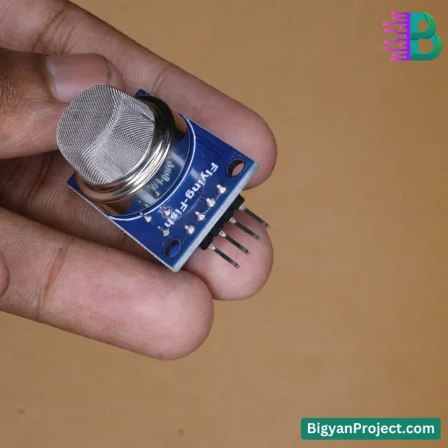 MQ-2 গ্যাস সেন্সর - এলপিজি, প্রোপেন ও ধোঁয়া ডিটেক্টর কিনুন