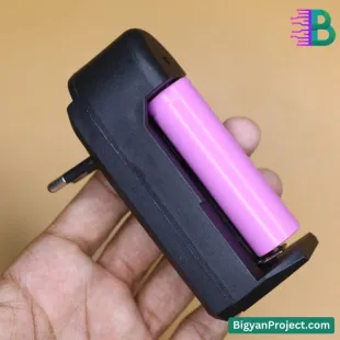 ব্যাটারি চার্জার ১৮৬৫০ ব্যাটারির জন্য ৩.৭ ভোল্ট লি-আয়ন ক্রয় করুন – সিঙ্গেল স্লট