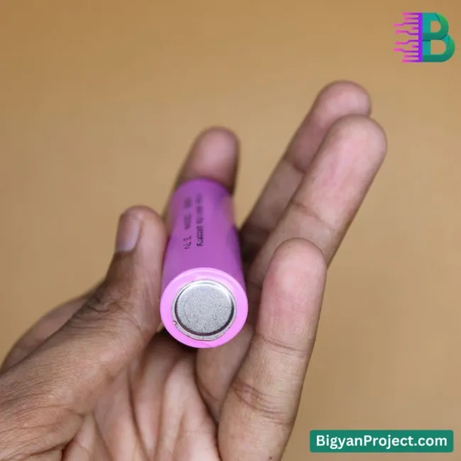 18650 Rechargeable Li-Ion Battery 3.7V | Science Projects in BD