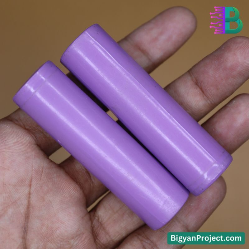 18650 Rechargeable Li-ion Battery 2000mAh 3.7V