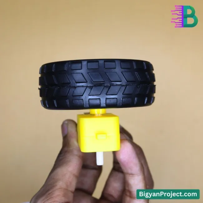 100 RPM 3-6V DC Dual Shaft Motor for Robotics & DIY Projects