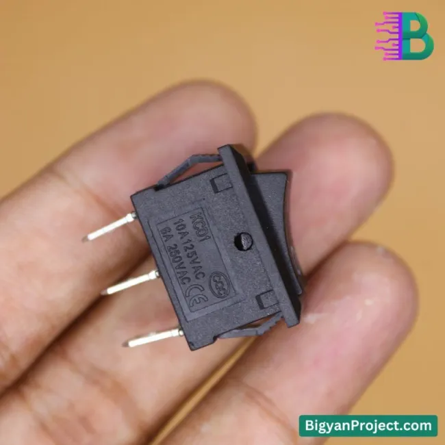 3 Pin SPDT Rocker Switch On Off On AC 6A 250V