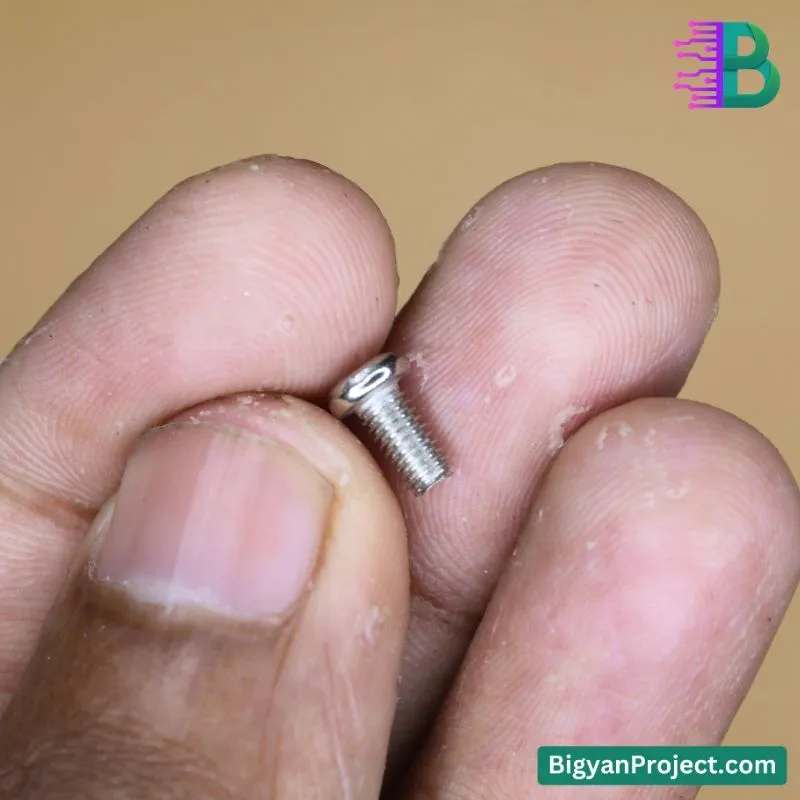 4-Wheel Robotic Car Chassis Kit – BO Motor & Acrylic