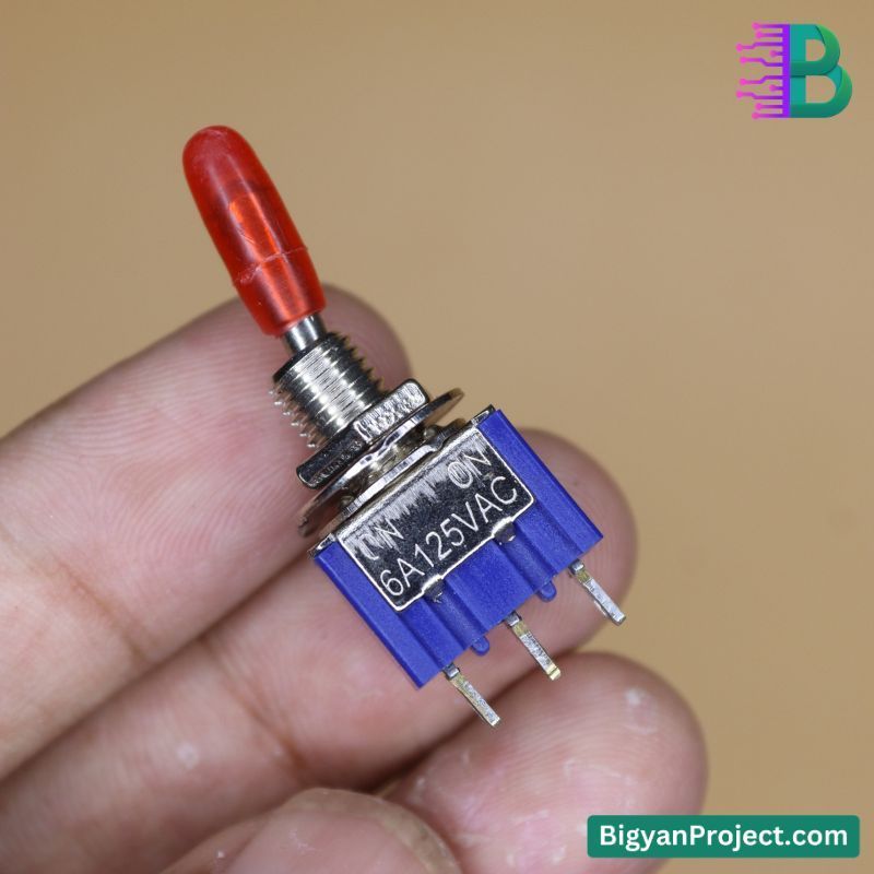 Mini Toggle Switch ON-OFF 3 Pin 6A 125V AC-DC