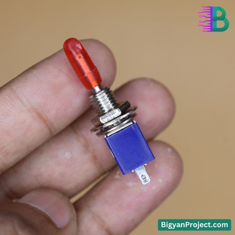 Mini Toggle Switch ON-OFF 3 Pin 6A 125V AC-DC