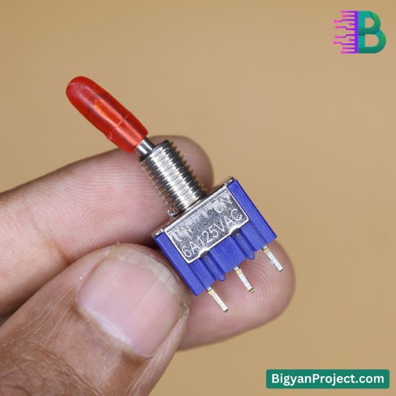 Mini Toggle Switch ON-OFF 3 Pin 6A 125V AC-DC