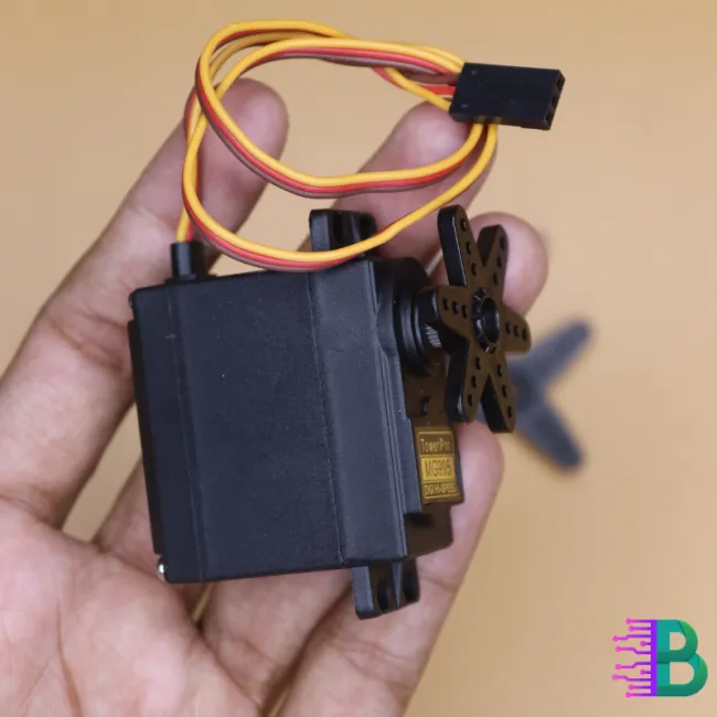 MG995 360 Degree Metal Gear Servo Motor for Robotics