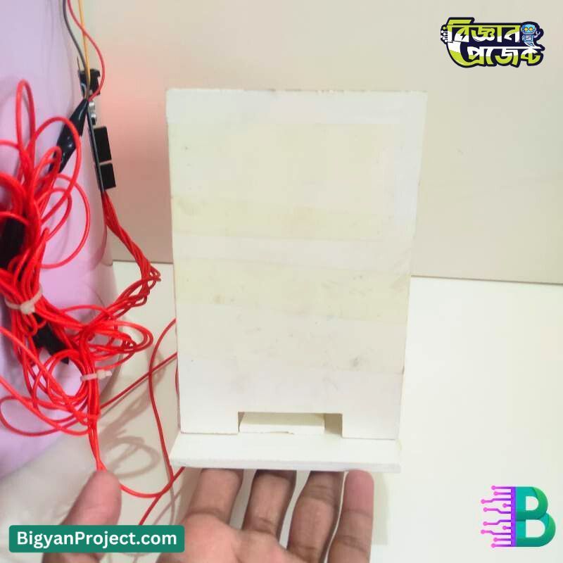 Smart Dustbin with Chocolate Reward - Arduino Science Project
