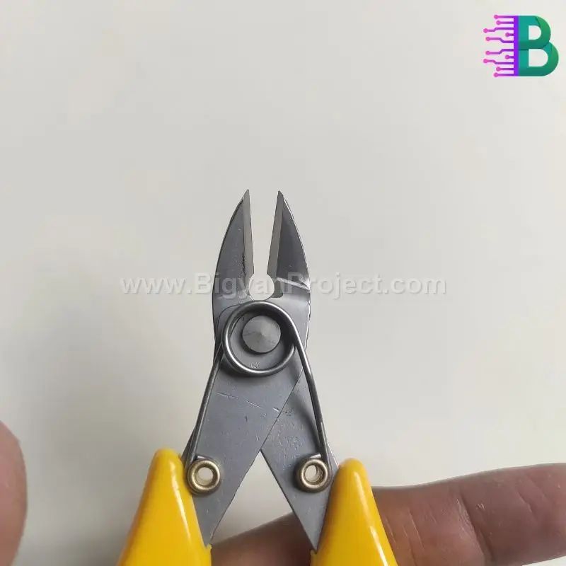 Buy Wire Cutter Pliers TNI-U TU-A305 5 Inch Online